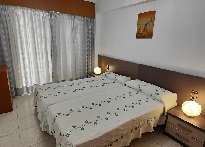 Solo Familias Domo بينايدورم