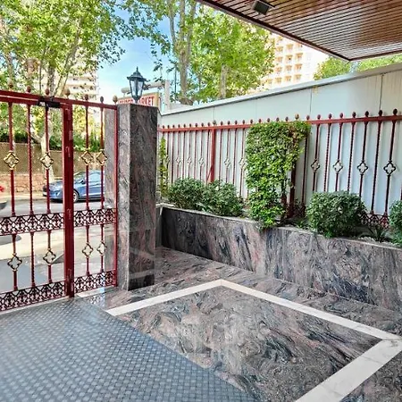 Solo Familias Domo Apartment *